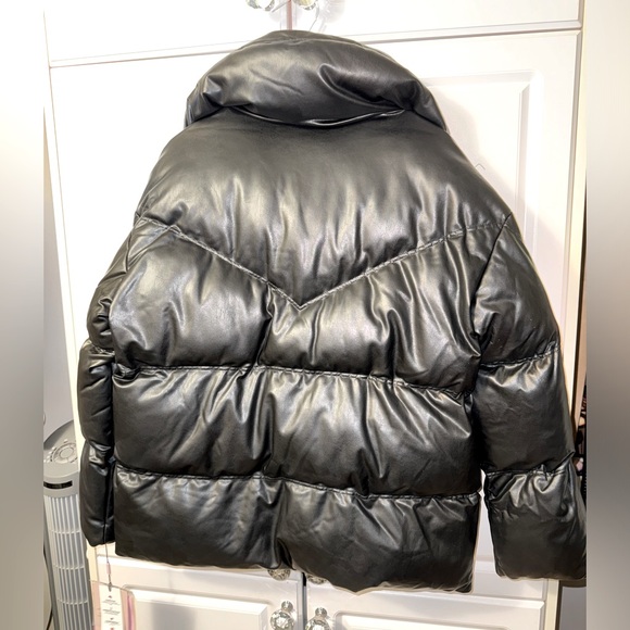 AVEC LES FILLES  FAUX LEATHER QUILTED PUFFER JACKET - Picture 6 of 8